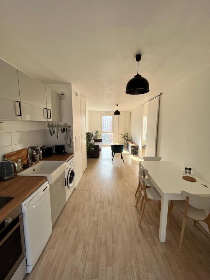 Modern And Bright Apartment Near Paris La Courneuve Exterior photo